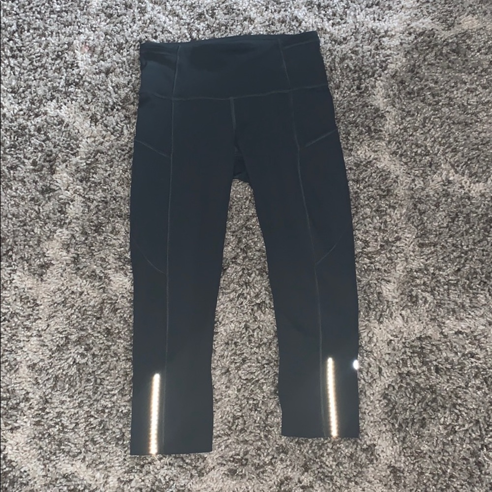 Lulu lemon fast and free crop II 19 inch
